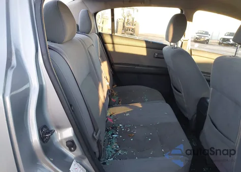 2010 Nissan Sentra 2.0S from USA, damaged, VIN 3N1AB6AP8AL639893